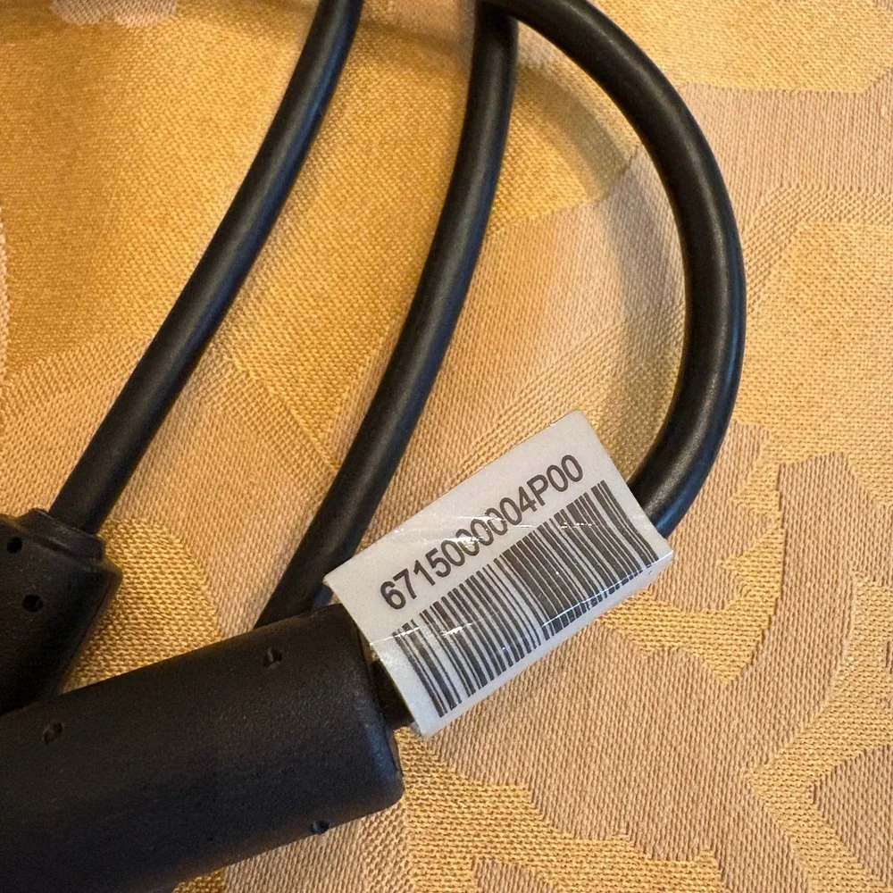 Blue VGA Cable Connectors